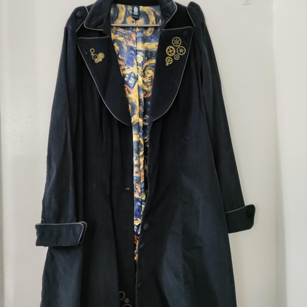 XL Think Geek Dr. Who Van Gogh Inspired corduroy jacket